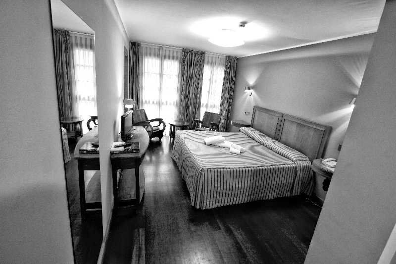 Hotel El Sella Кангас-де-Оніс Екстер'єр фото